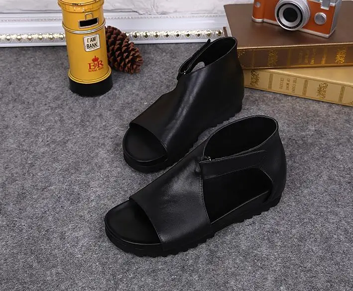 

Summer British fashion men's leather sandals gladiator shoes casual leather shoes fashionable men's shoes black leather sandals