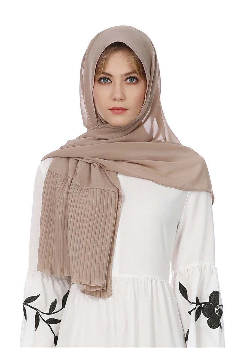 Muslim Arab Women 24