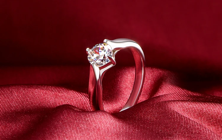 Pretty 0.5Ct круглые ограненные синтетические бриллианты кольцо Твердое Серебро 925 пробы кольцо белые золотые обручальные ювелирные изделия
