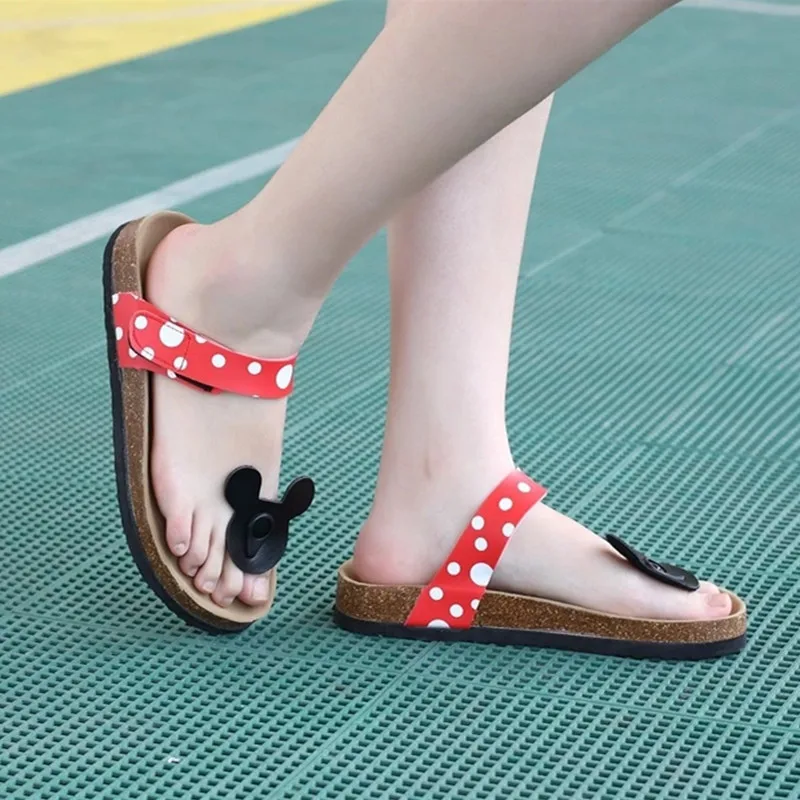 Мягкие женские хлопковые тапочки с Микки Маусом; милые женские сандалии с героями мультфильмов; пляжная обувь; большой размер 43