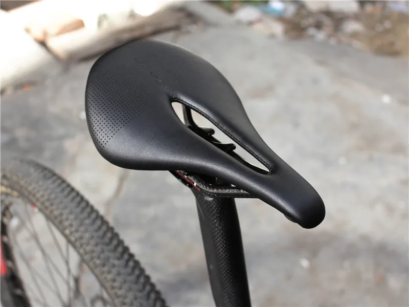 EC90 sillín de bicicleta sillas carbono sillín negro 240-143mm/125g de bicicleta de carretera bicicleta/bicicleta de acero rieles de silla de montar bicicleta ciclismo - 2