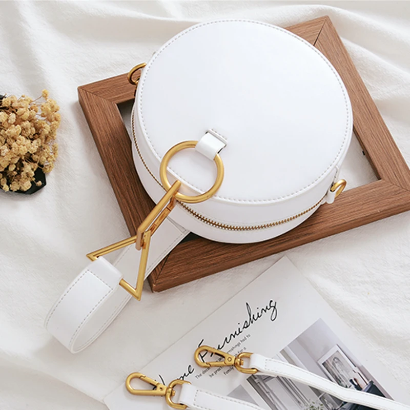 

New Round Circular Crossbody Bags for Women 2018 Vintage Split Leather Luxury Designer Triangle Hardware Tote Bag Bolsa Feminina
