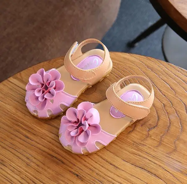 Детская обувь на плоской подошве; сандалии для девочек; коллекция года; летняя детская обувь для девочек с большим цветком; размеры 21-30; - Цвет: Лаванда
