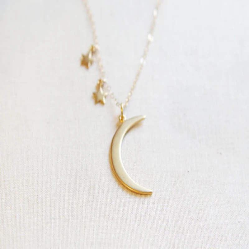 Nouveaux-Bijoux-D-t-De-Mode-Mignon-paillettes-Charme-toiles-Lune-Pendentif-collier-Pour-Les-Femmes