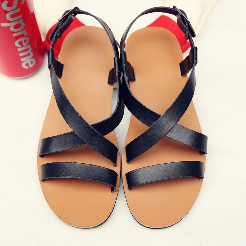 

2019 Summer Men Quality Leather Beach Sandals Gladiators Fashion Casual Man Breathable Flat Leather Sandals Open Toe