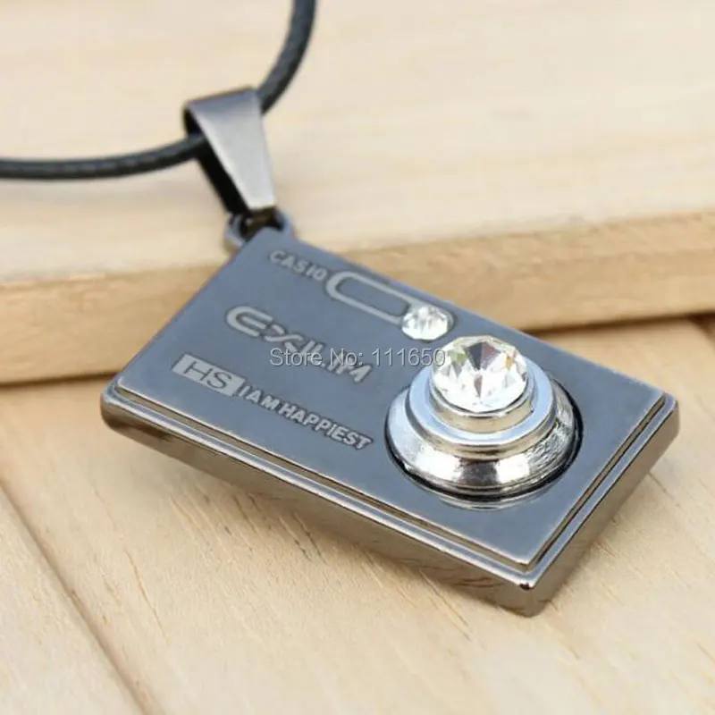 Korean Fashion Stainless Steel Camero Pendant Rope Necklace With