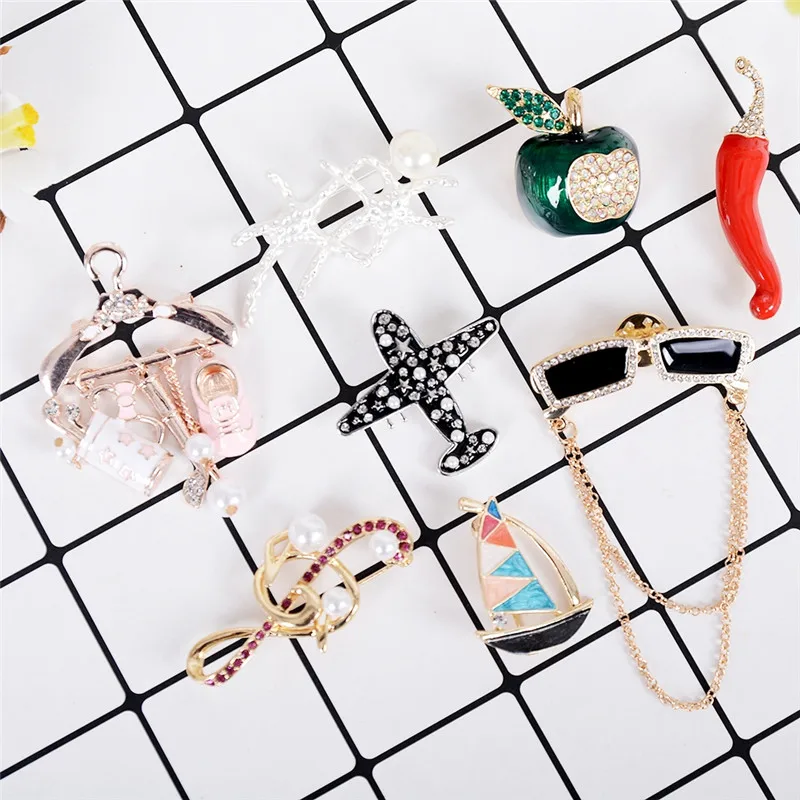 

imixlot Sailboat Starfish Glasseses Apple Note Aircraft Chili Hanger Acrylic Suits Accessories Adults Kids Brooch Pins