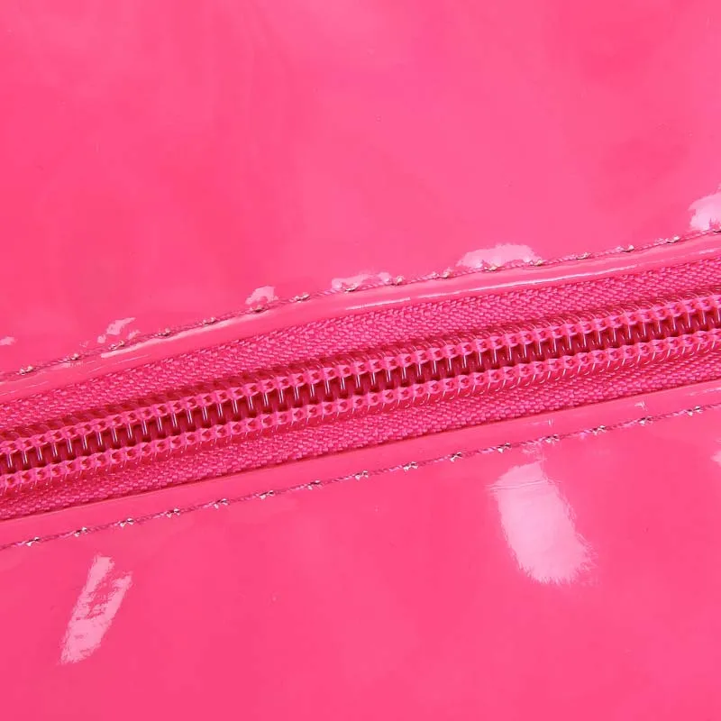 4061179460_1148263356