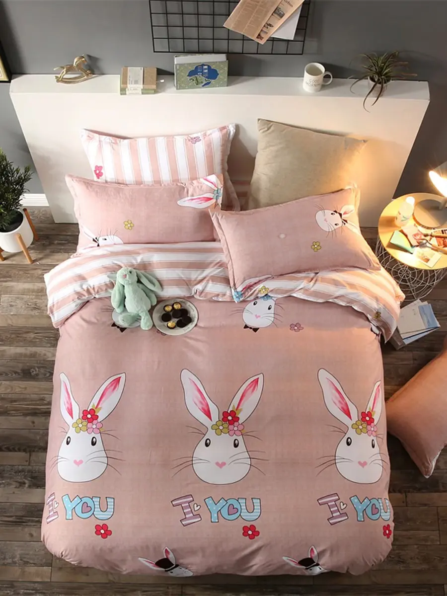 4 Pcs Bedding Cover Set Double Size Sweet Floral Pattern Cozy Bedsheet Set