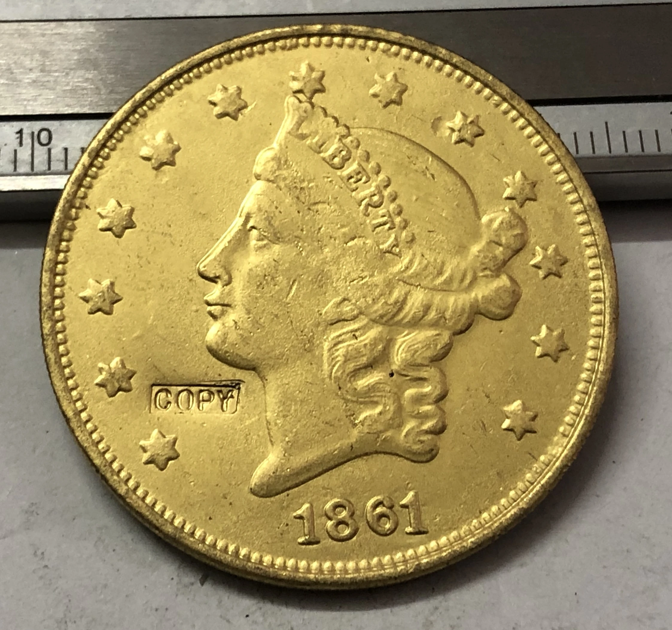 1861 P.O.S США LIBERTY HEAD(без девиз на обратном направлении)$20 позолоченный Имитация монеты