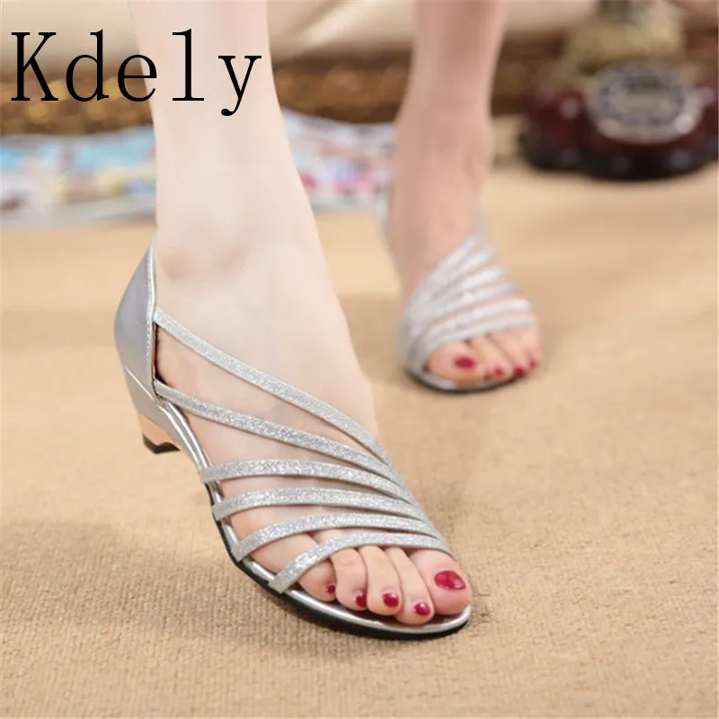 

Thong Sandals Summer hollow out Women Flip Flops Weaving Casual Beach Flat With Shoes Rome Style Female Sandal Wedge Low Heels