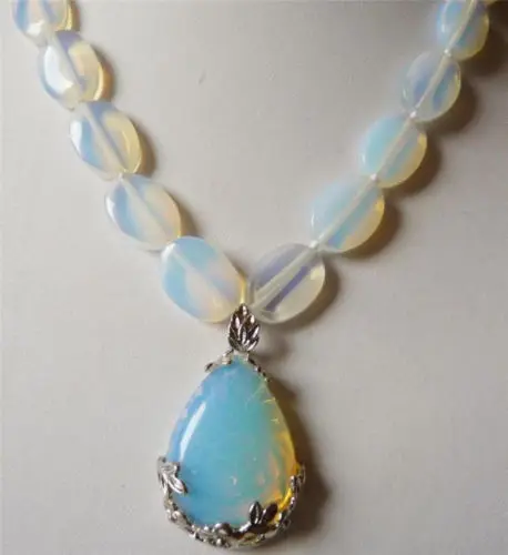 

FREE shipping Stunning 13x18mm White Moonstone & Opal Pendant Necklace 18"AAA+S+A+W