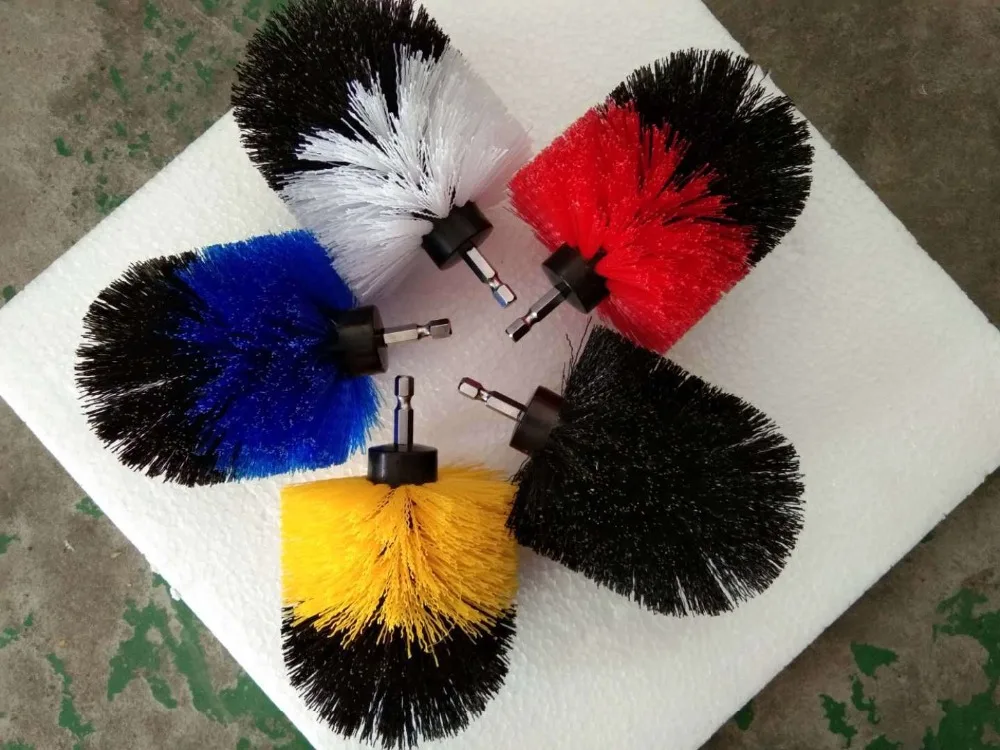 10933774753_1939676262