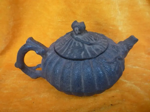 

Rare Old Qing Dynasty ironware teapot,primitive simplicity, free shipping
