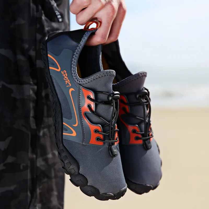 

New Five-finger Couple Outdoor Sports Anti-slip Sets of Feet Breathable Elastic Drawstring Easy To Penetrate Freely Adjustable