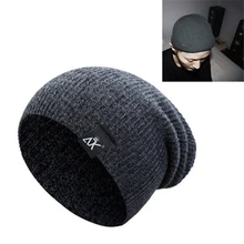 Шапка в горошек; цвет Праздничный; самый крутой; Новинка; 95% хлопок; темно-серый цвет; лопнувшая головка; шапка