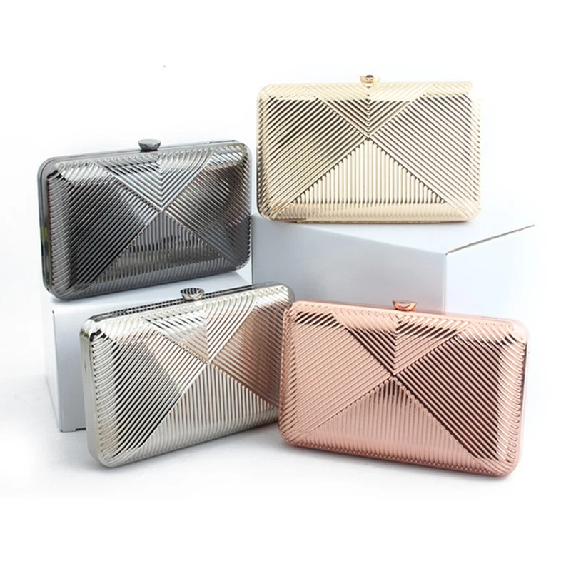 Retro gold color clutch bag for women Metal Evening Bag Women chain Shoulder Messenger Bags Lady Handbag Wedding Party Purse