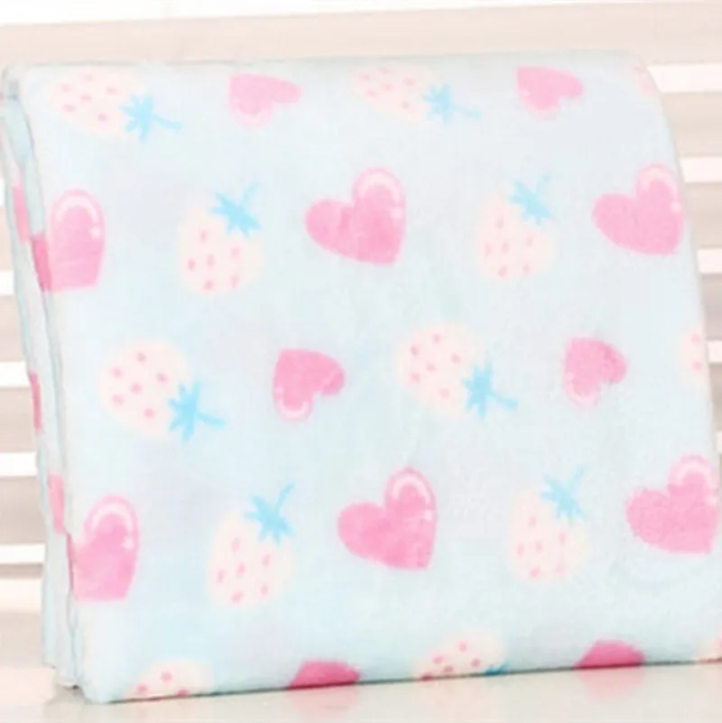 

half meter two-sided strawberry cotton flannel fabric, garment carpet pajamas bed sheet DIY cloth plush fabric CR-144d