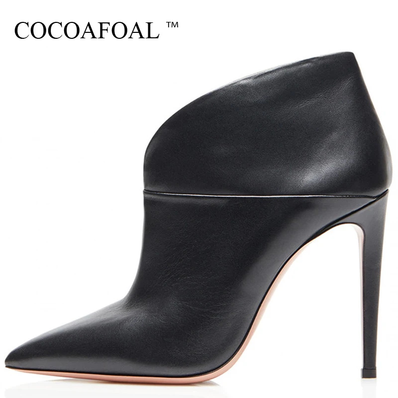 

COCOAFOAL Sexy Pointed Toe Women's Ankle Boots Woman High Heels Chelsea Boots Black Plus Size 43 Autumn Winter Ankle Boots 2019