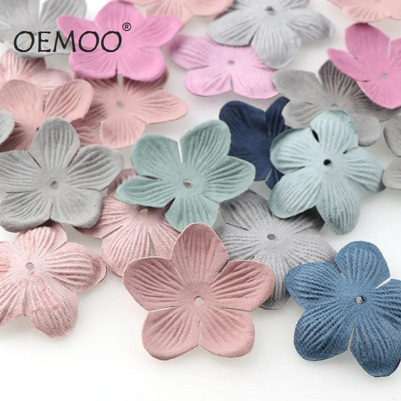 

30pc Mix Small Exquisite Leather Flowers Handmade Artificial Flower Head Wedding Decoration DIY Scrapbooking Craft Fake Flower
