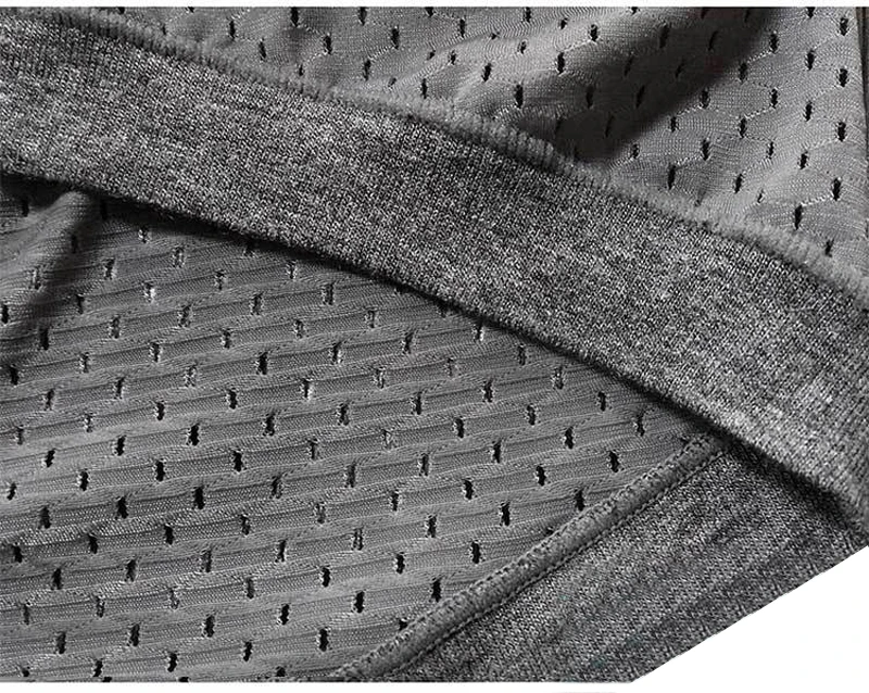 3322284126_886642078