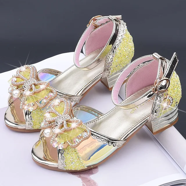 chaussure a talon pour ado de 14 ans