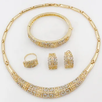 

Fashion Dubai Necklace Earring Bracelet Set 18 Gold Wedding African Beads Jewelry Sets Austrian Crystal Women Party Accessories