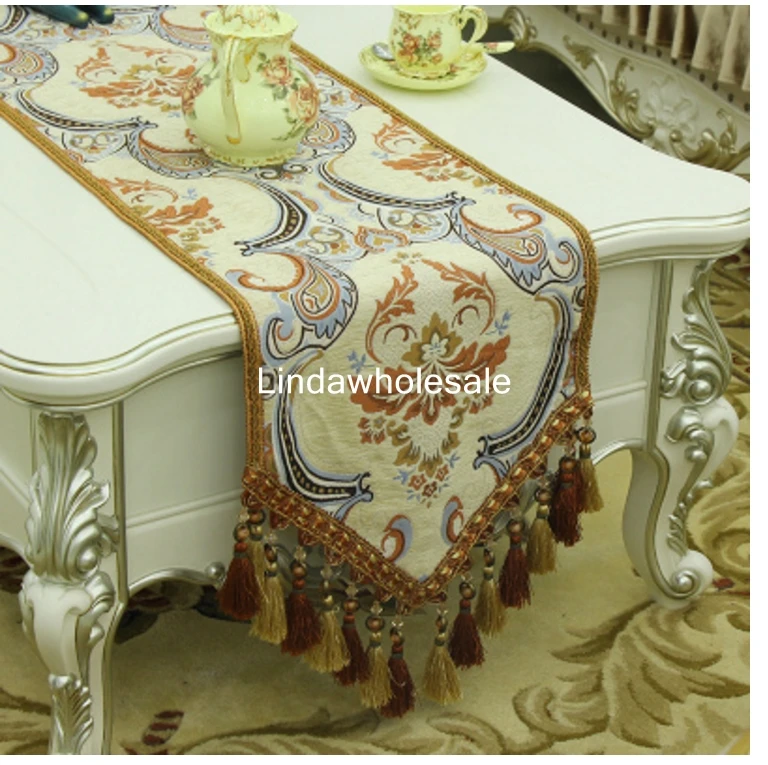 عالية الجودة الأوروبية الجدول العداؤون ، الراقية القهوة راية والأوروبية الفاخرة طاولة العلم ، القماش الزخرفية