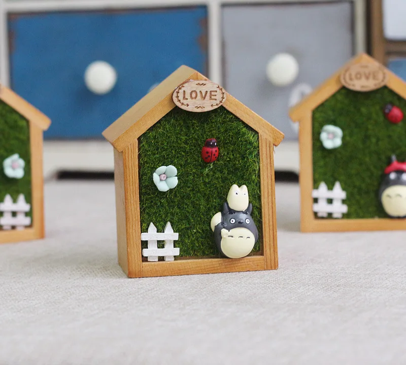 

love little house Totoro music Box