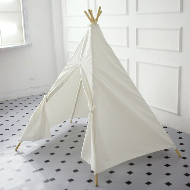 What Is The Bed Frame With Poles What Is The Bed Frame With Poles