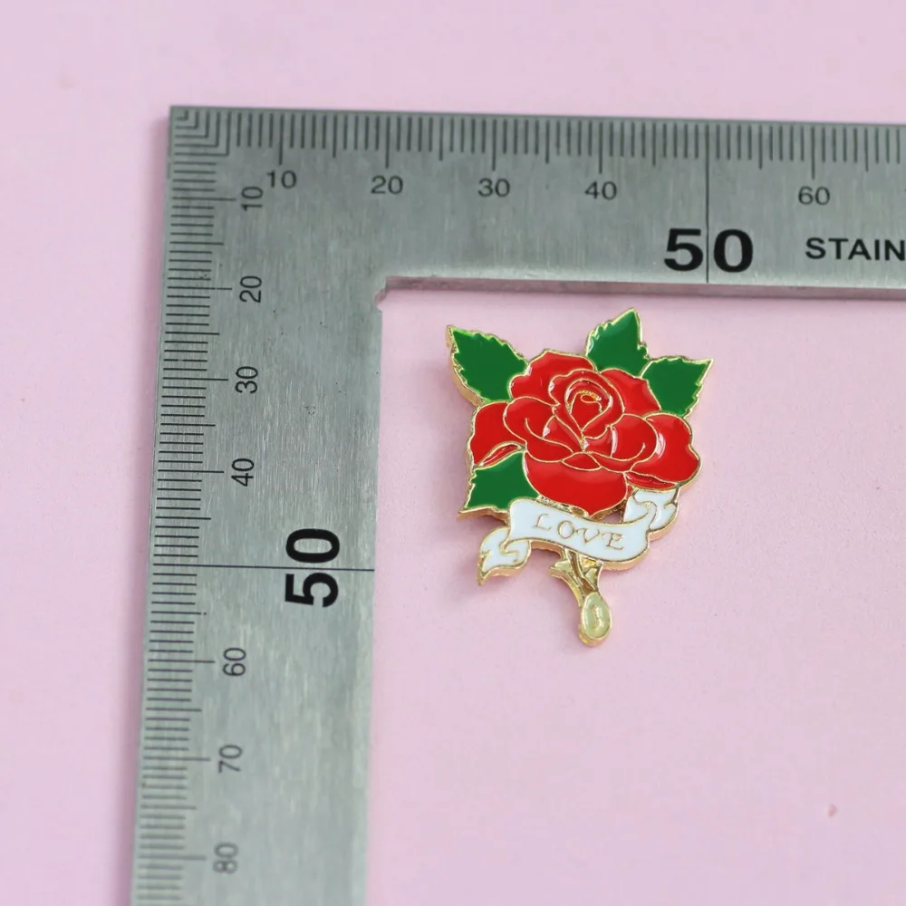 Timlee X223 Kartun Mawar Merah CINTA Desain Logam Bros Pins Hadiah