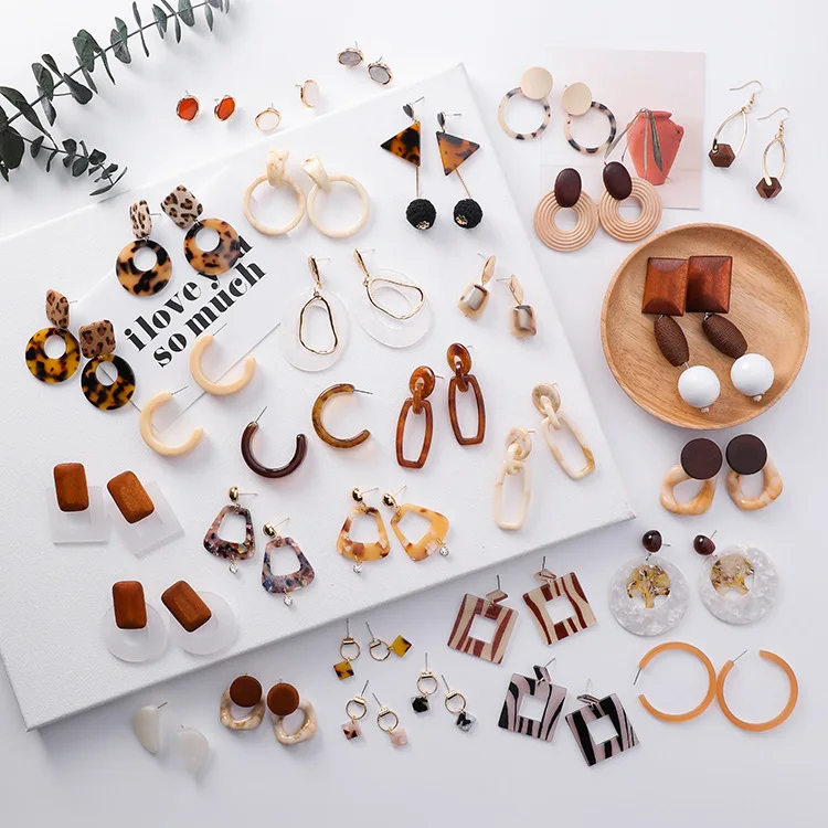 

Acrylic Classic Retro Caramel Colour Series Earrings For Women Simple Design Geometric Leopard Big Cool Chic Fashion Earrings