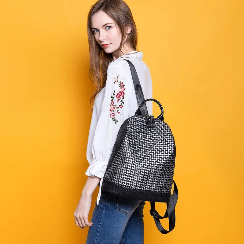 

New Two-tone Women Leather Backpacks Brand Designer Shoulder Bag Outdoor Backpack Silver Cross Lines Pattern School Bag For Girl