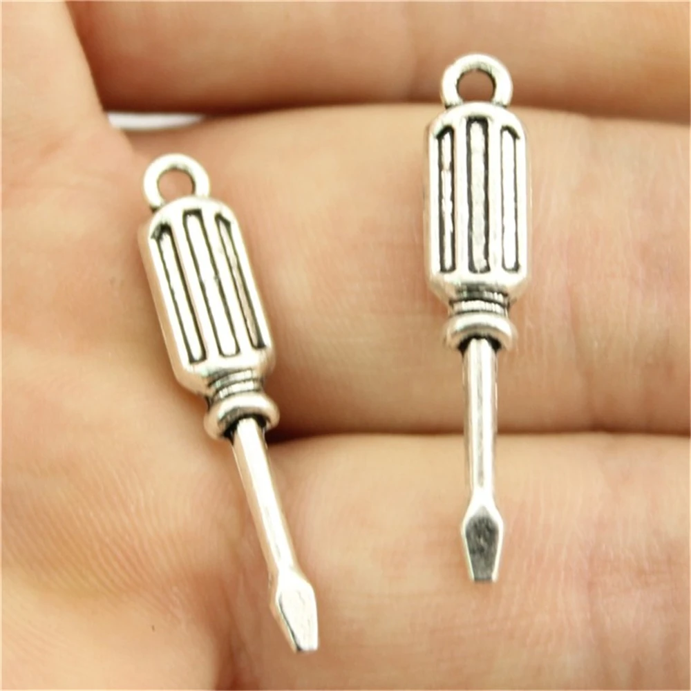 WYSIWYG 8pcs 31x6mm Pendant Screwdriver Tool Screwdriver Charm Pendants