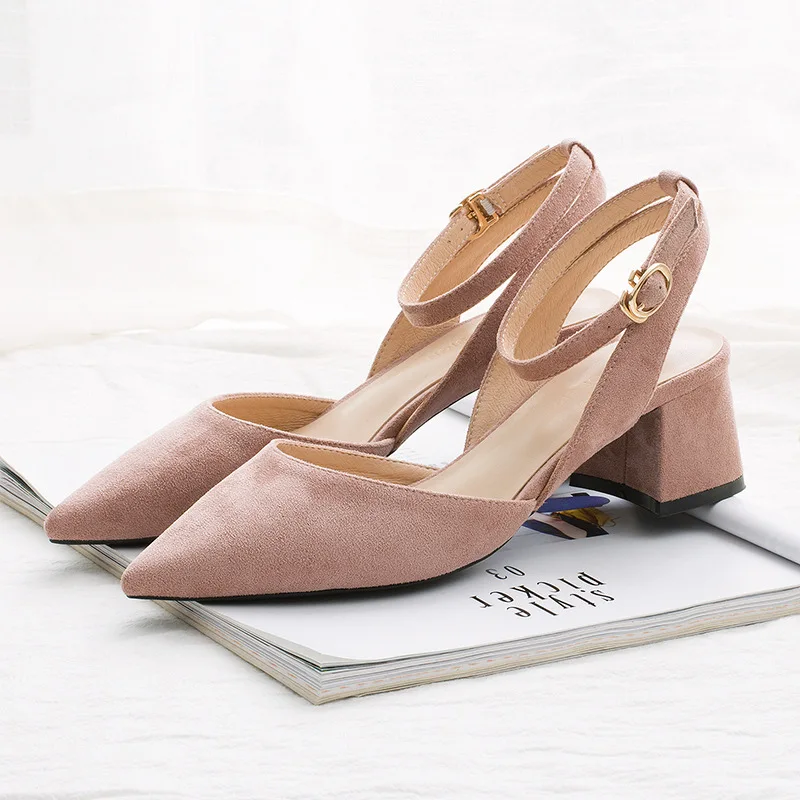 

2018 New Female Sandals Pointed Toe Square Heel Solid Color Medium Heel 5.5cm Women Sandals with Straps Elegant Style Pink 34-40