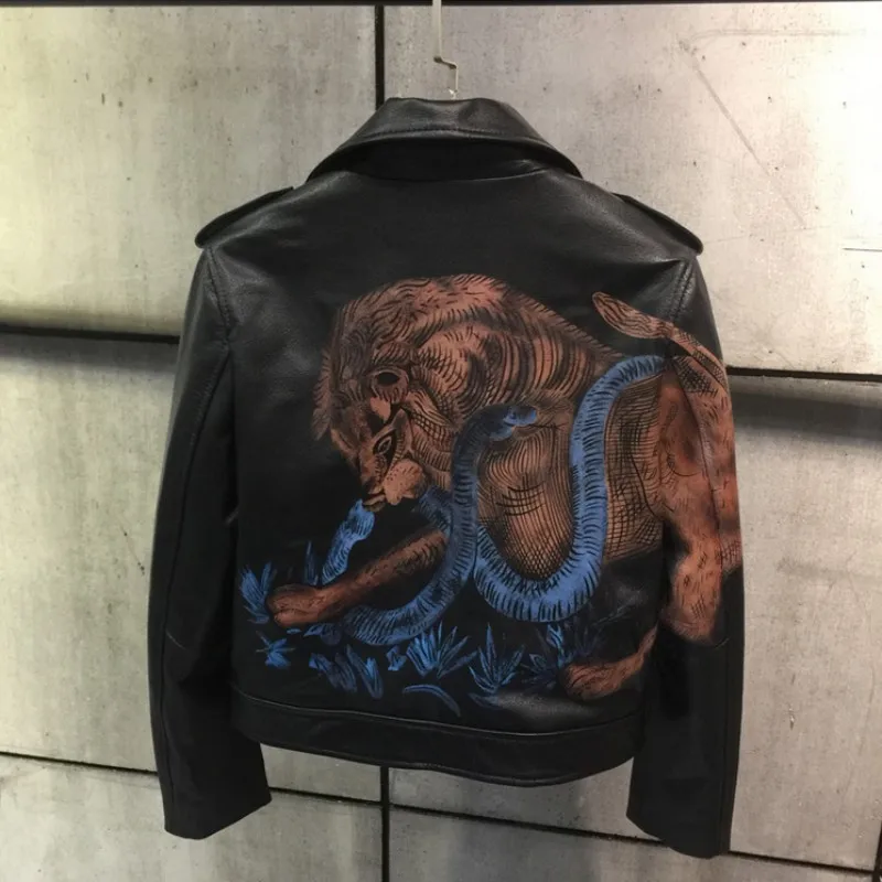 Итальянский Лидирующий бренд, Женская Роскошная куртка из козьей кожи, белая короткая куртка со змеиным принтом со львом, Готическая ветровка - Цвет: black