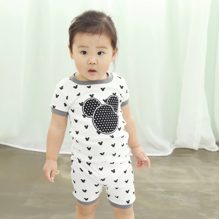 Корейская детская одежда Летний хлопковый комплект с короткими рукавами, домашняя одежда для маленьких мальчиков и девочек, пижама с героями мультфильмов футболка+ шорты, два костюма - Цвет: Черный