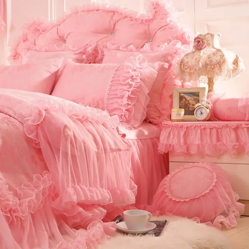 2018 new Korean bedding sets 4pcs satin jacquard lace wedding