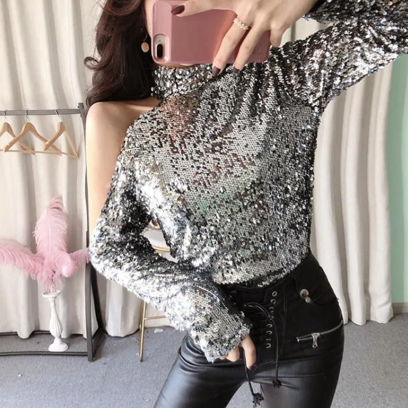 

Heavy sequins women's sexy strapless O-neck long-sleeved black shirt women 2019 spring fashion clothing