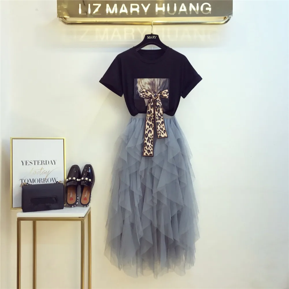 

JSXDHK 2019 Summer Women Leopard Print T-Shirts + Irregular Mesh Maxi Skirts 2 Pieces Clothing Sets Clothes Suits