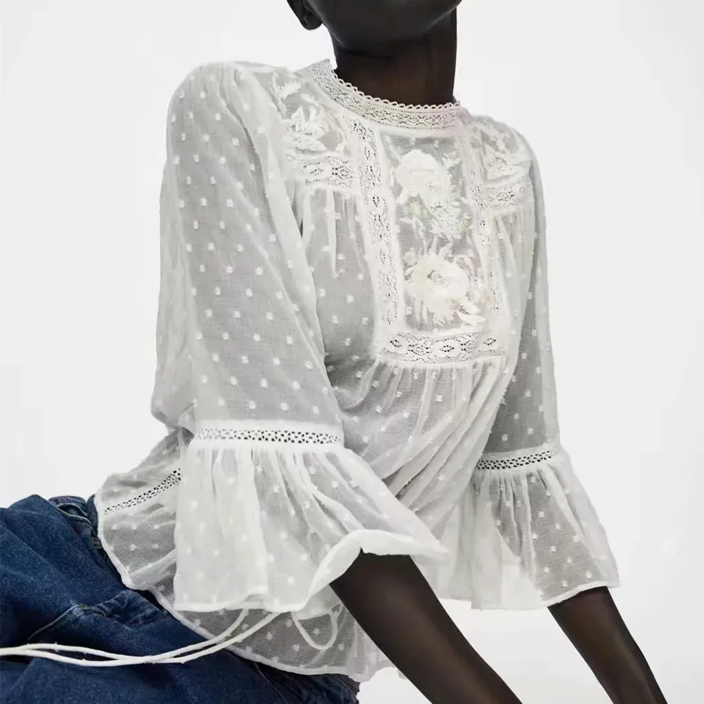 

fashion women B0921T7 Europe and America 2018 autumn new romantic style embroidery long sleeve shirt 8846