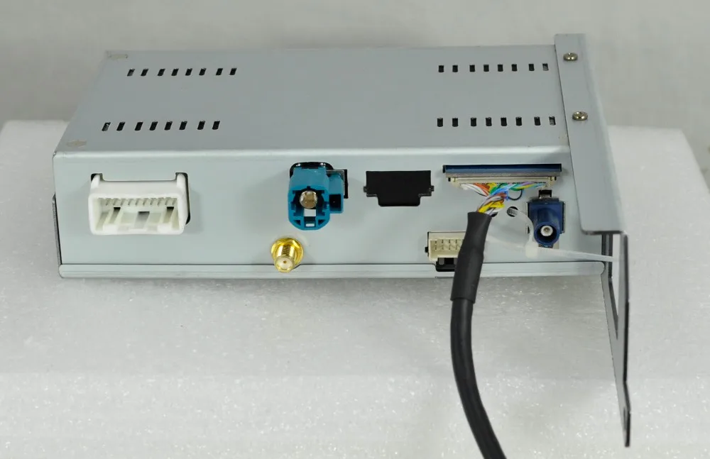 Автомобильный мультимедийный плеер автомагнитола на Android с DVD GPS навигацией 8