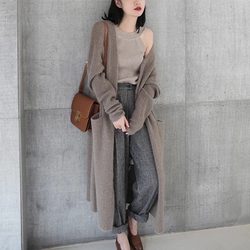 

2019 Autumn New Cardigan Sweater V-neck Long Solid Color Sweater Coat Long-sleeved Warm Loose Large Size Sweater LQ145