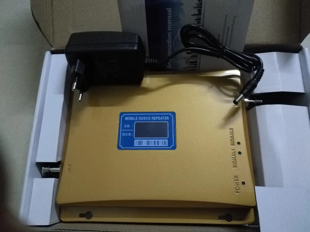 

Newest 2g 3g 4g repeater Gain 65DB DCS 3G Wcdma Cell Phone repeater Dual Band 1800MHz 2100MHz mobile signal booster amplifier