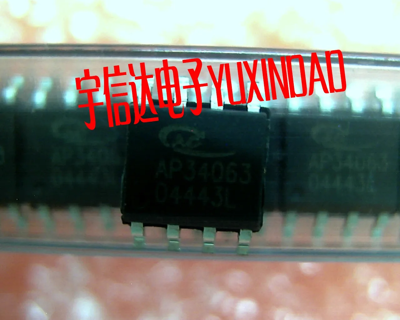 Новый и оригинальный в наличии AP34063LA |