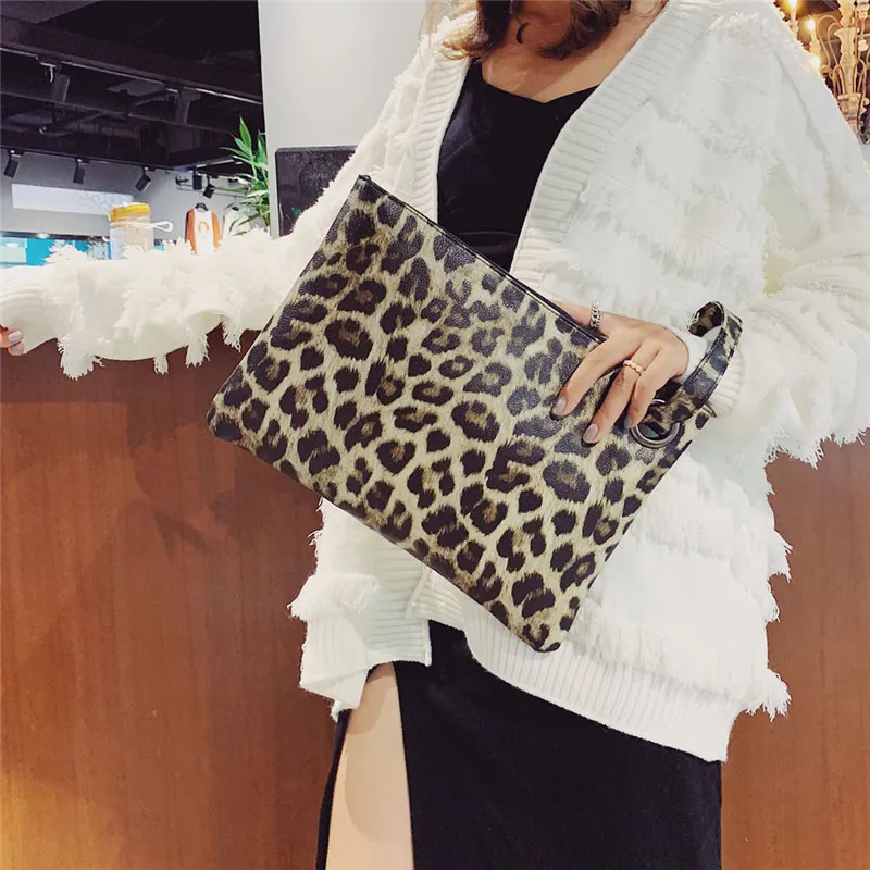 

Vintage Women Leather Leopard Clutch Bag Shoulder bag Wallet Handy Bag Handbags Day Clutches Male Large Purses Handle Bag #40