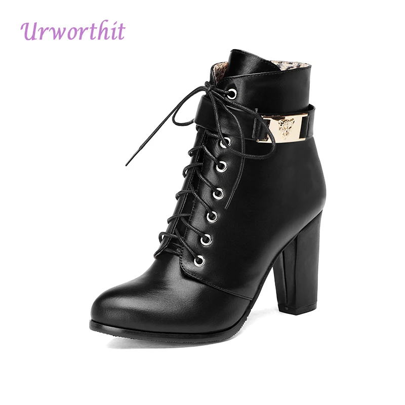 Goedkoop 2018 Winter Vrouwen Dikke Hoge Hakken Zacht Leer Westerse Laarzen Zwart Zilver Hakken Cowgirl Enkellaarsjes Big Size Schoenen Botas mujer