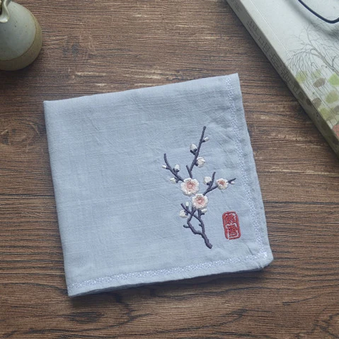  The name plum blossom put Ms retro nostalgia embroidery cotton and linen handkerchief foreigners Ma