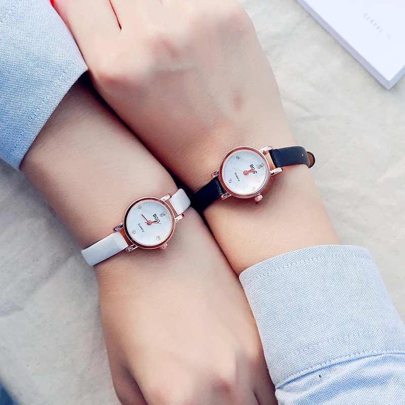 

New 2018 Small Dial Popular Women casual wristwatch Ladies Leather Quartz Watch female Simple dress clock hours diamond reloj