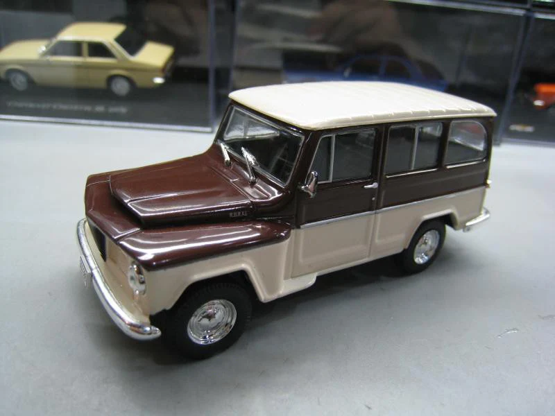 

1/43 Retro RURAL SUV Alloy automobile model Collection model